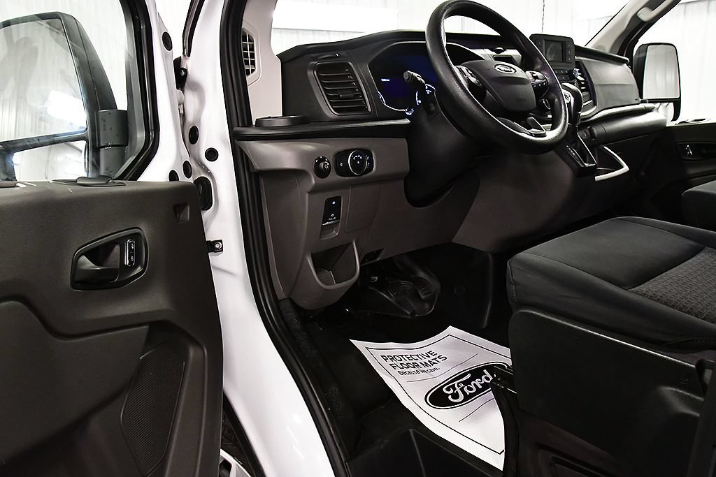 Used 2024 Ford Transit 250 Low Roof w/ Exterior Upgrade Package RWD image 12