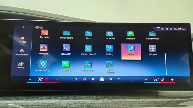 Used 2025 BMW 740i xDrive image 47