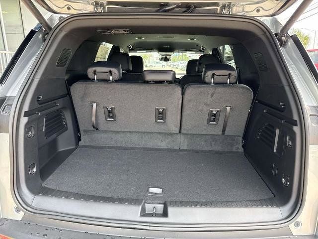 New 2026 Chevrolet Traverse LT FWD image 6