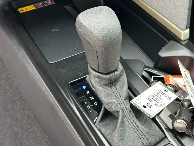 New 2026 Toyota Camry LE FWD image 19