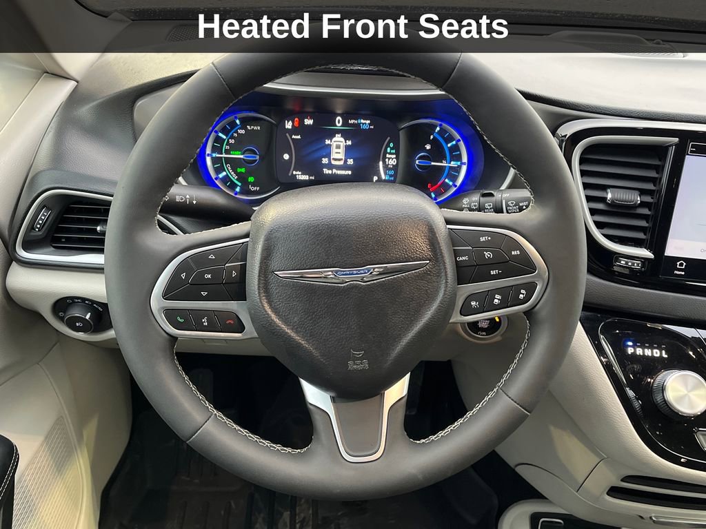 Used 2023 Chrysler Pacifica Touring-L image 20