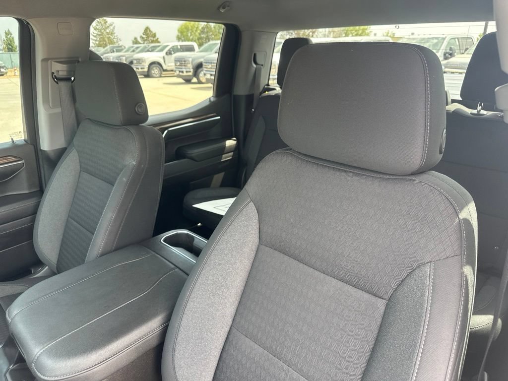 Used 2023 Chevrolet Silverado 1500 LT w/ Protection Package AWD/4WD image 15
