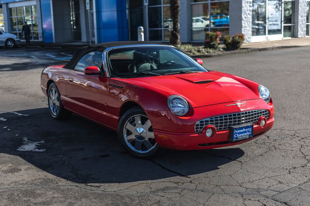 Used 2003 Ford Thunderbird video 2