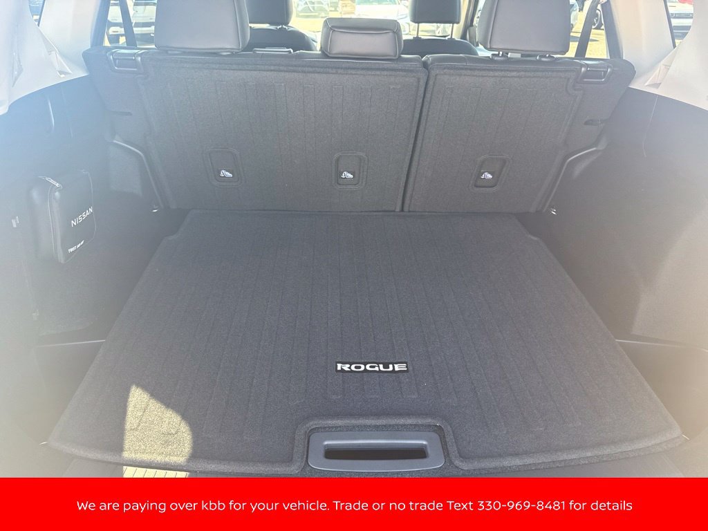 New 2026 Nissan Rogue Dark Armor AWD/4WD image 42