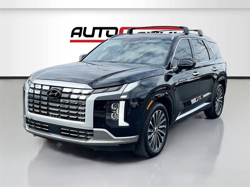 Used 2025 Hyundai Palisade Calligraphy image 3