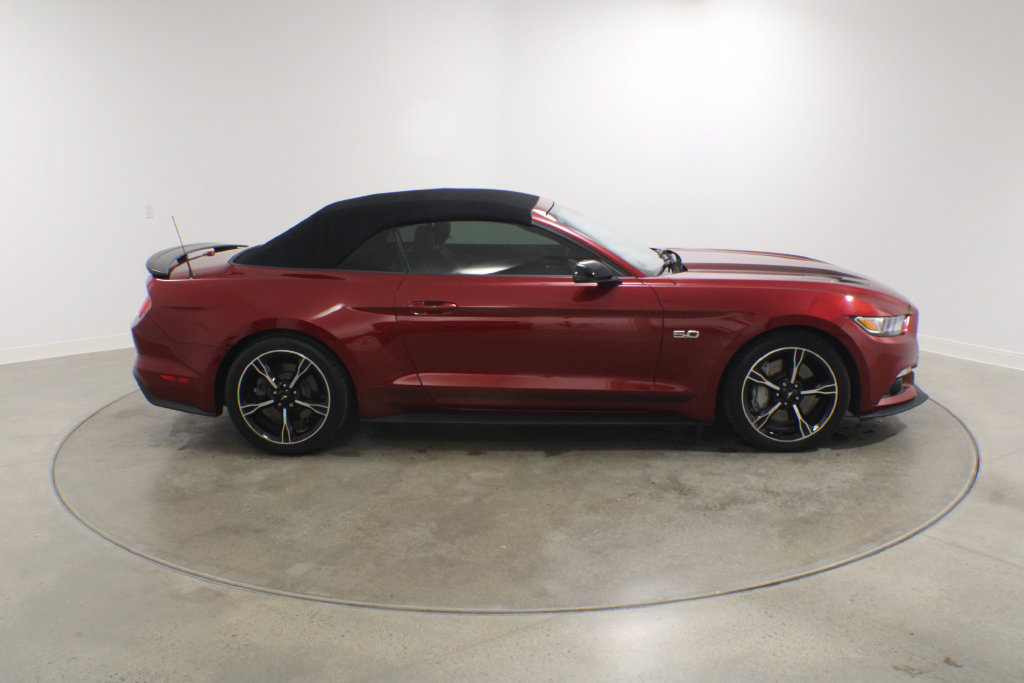 Used 2017 Ford Mustang GT Premium w/ Equipment Group 401A RWD image 6