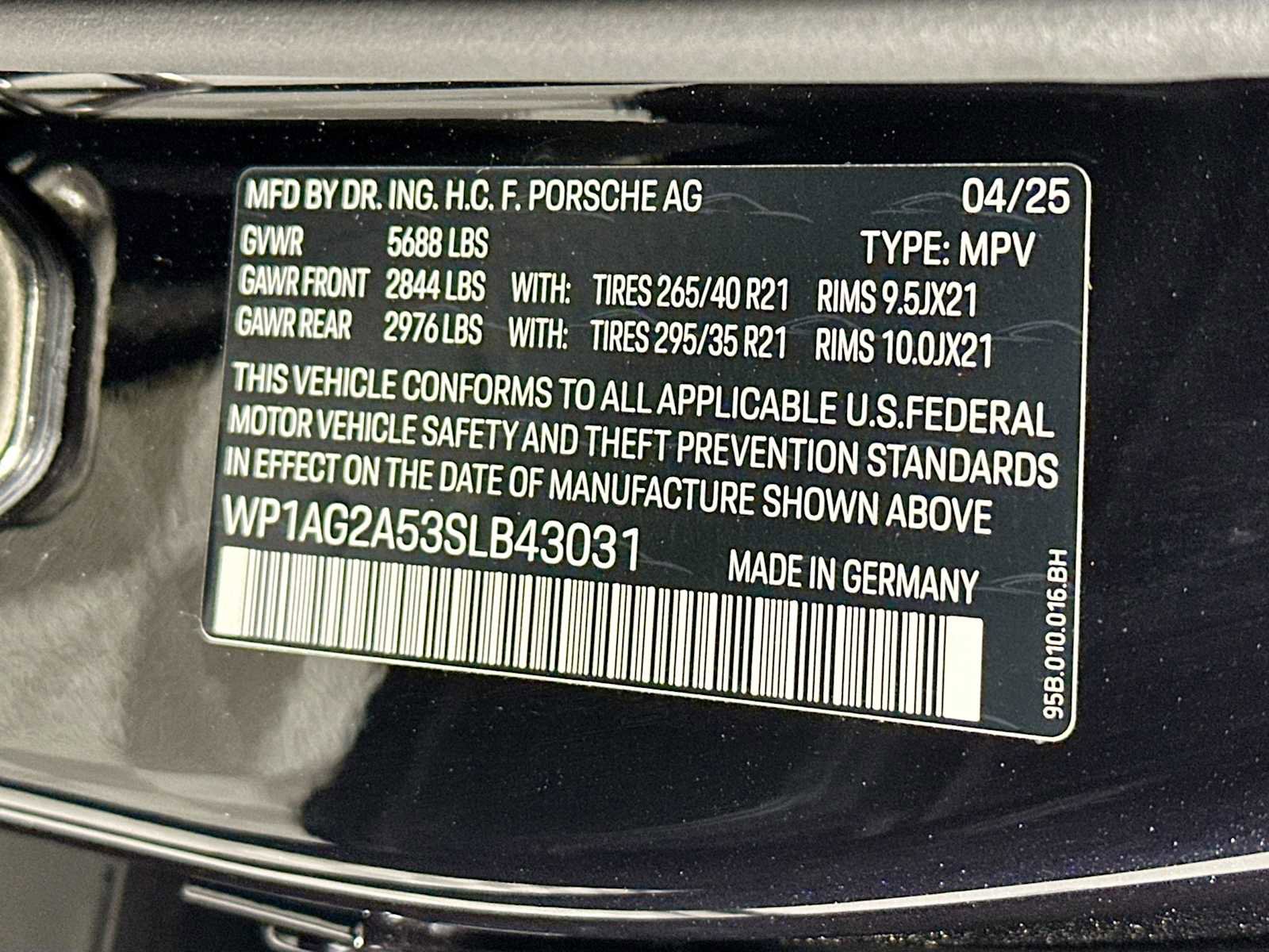 New 2025 Porsche Macan S image 34