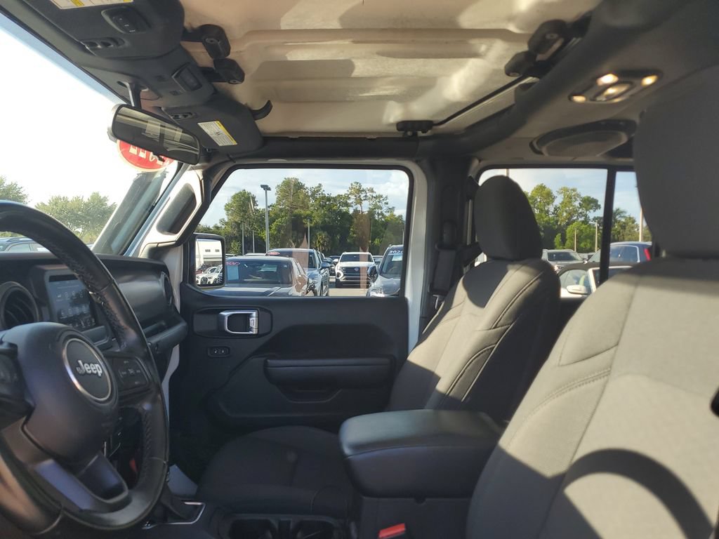 Used 2022 Jeep Gladiator Sport AWD/4WD image 21