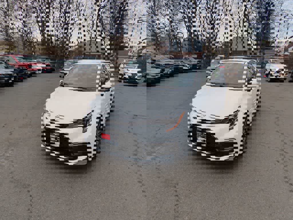 Used 2021 Toyota Corolla SE w/ Carpet Mat Package (TMS) image 1