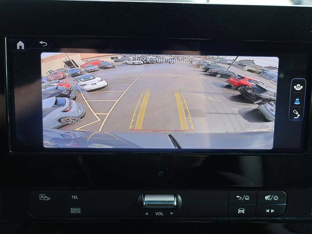 Used 2025 Mercedes-Benz Sprinter 3500 image 35