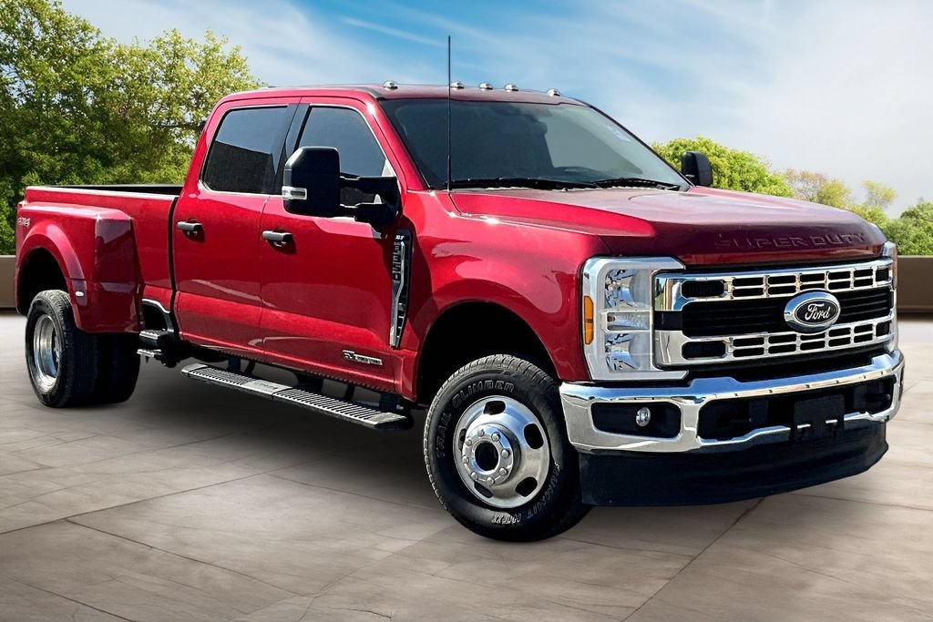 Used 2023 Ford F350 XLT AWD/4WD image 8