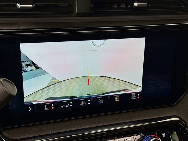 Used 2024 GMC Sierra 3500 AT4 w/ AT4 Premium Plus Package image 14