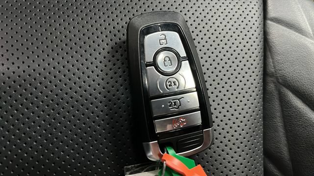 Used 2024 Ford Expedition Platinum AWD/4WD image 46