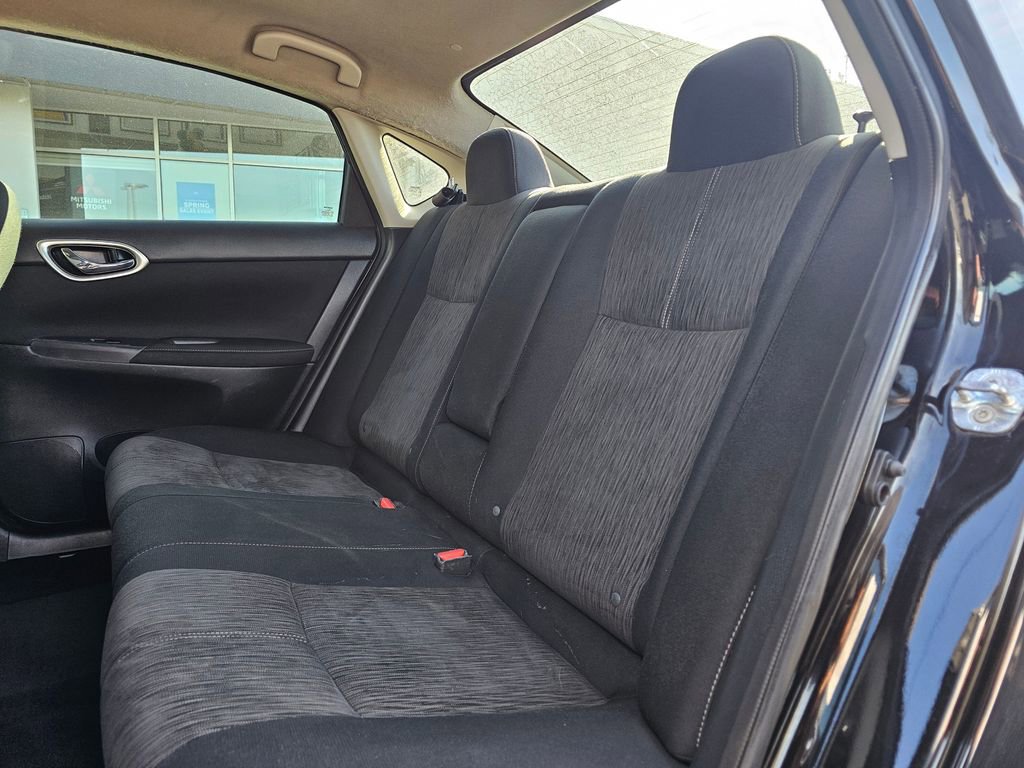 Used 2015 Nissan Sentra SV w/ Navigation Package image 13