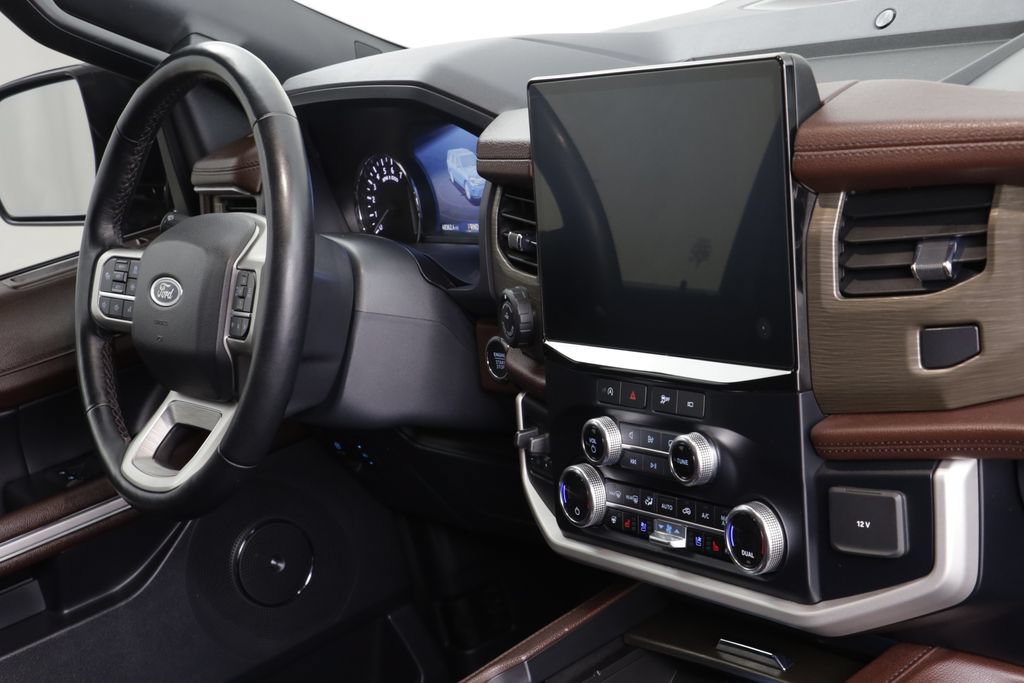 Used 2023 Ford Expedition Max Limited AWD/4WD image 24