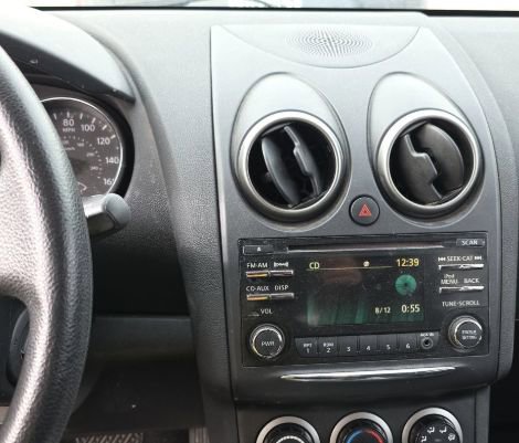 Used 2013 Nissan Rogue SV image 6