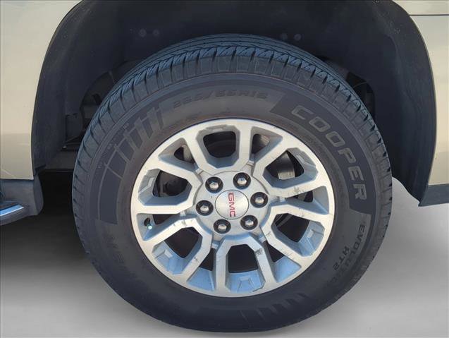 Used 2017 GMC Yukon SLT w/ Open Road Package image 25