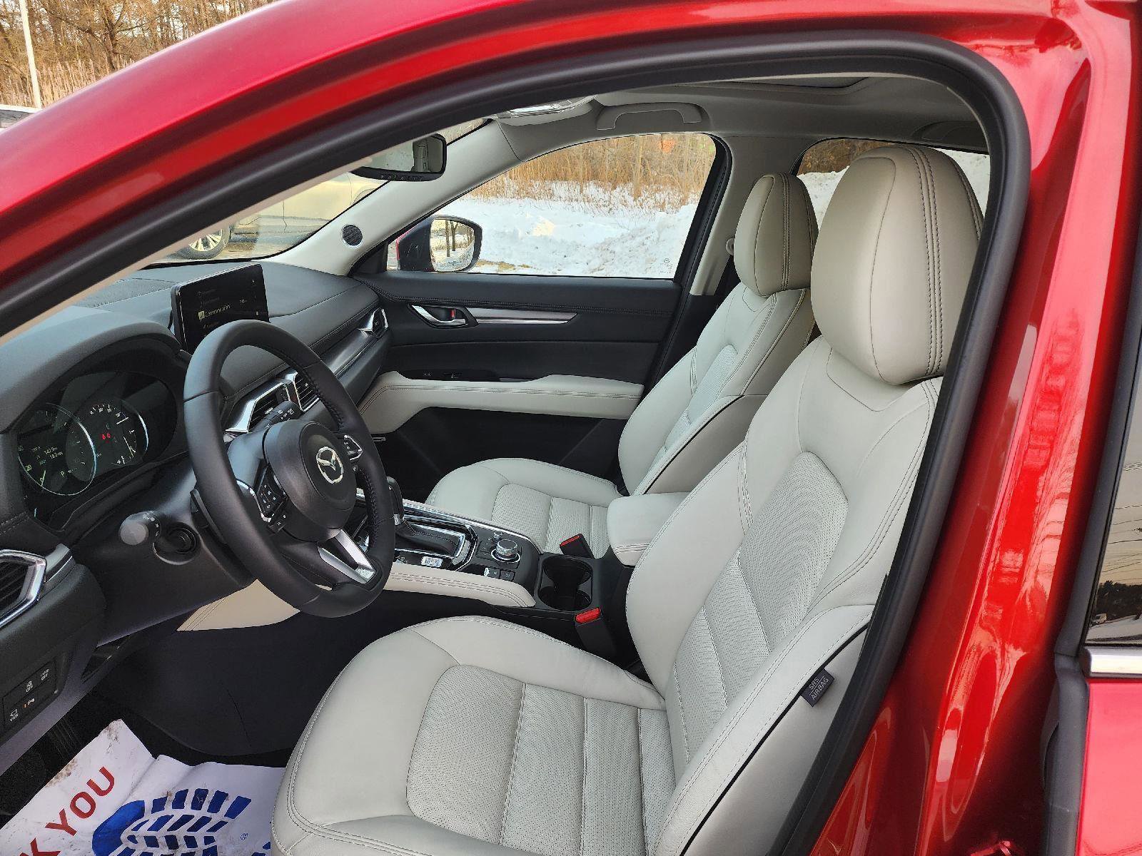 Certified 2025 MAZDA CX-5 AWD 2.5 S w/ Premium Plus Pkg image 12
