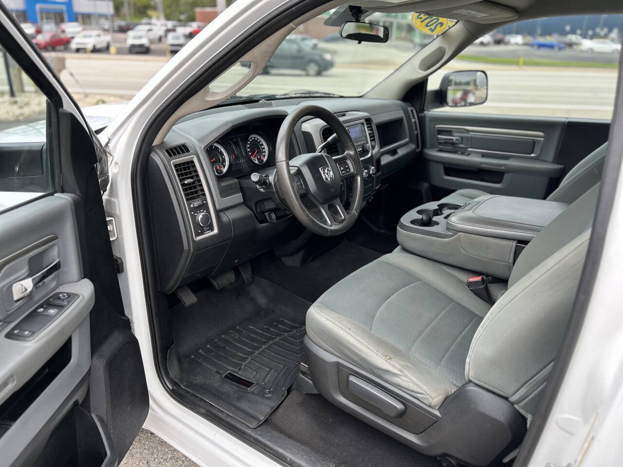 Used 2015 RAM 1500 Tradesman w/ Power & Remote Entry Group AWD/4WD image 10