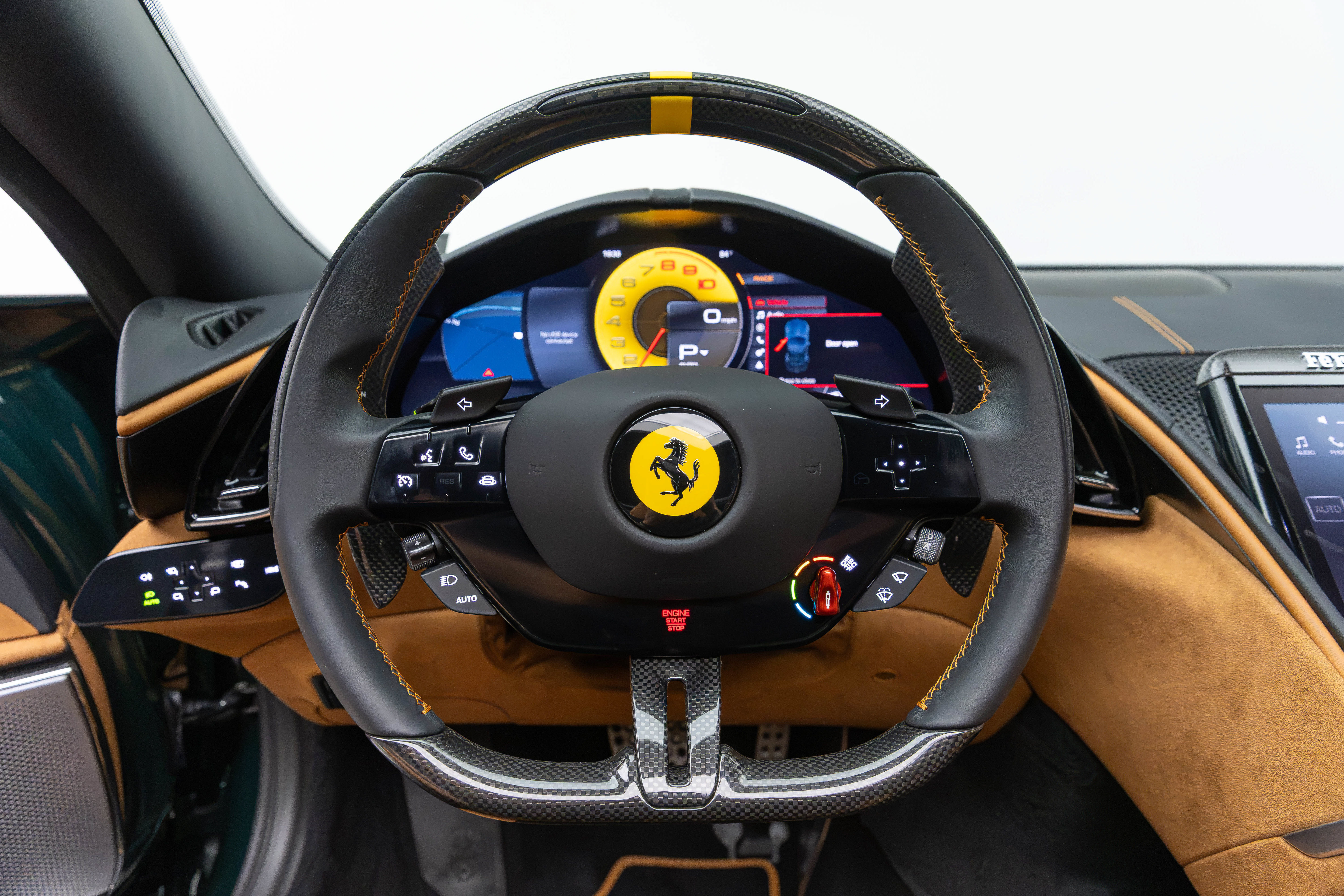Certified 2025 Ferrari Roma Spider RWD image 18