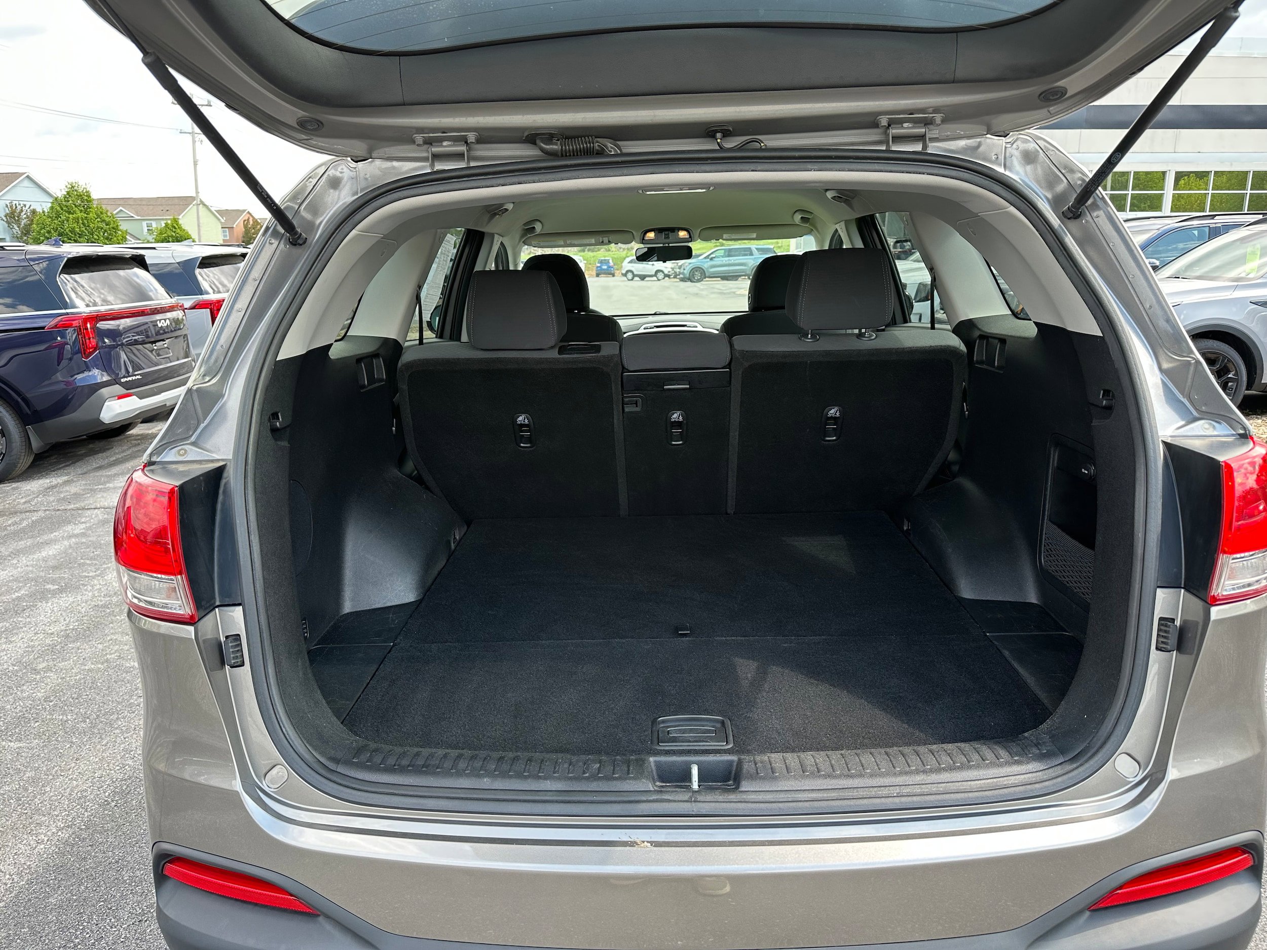 Used 2018 Kia Sorento L FWD image 10