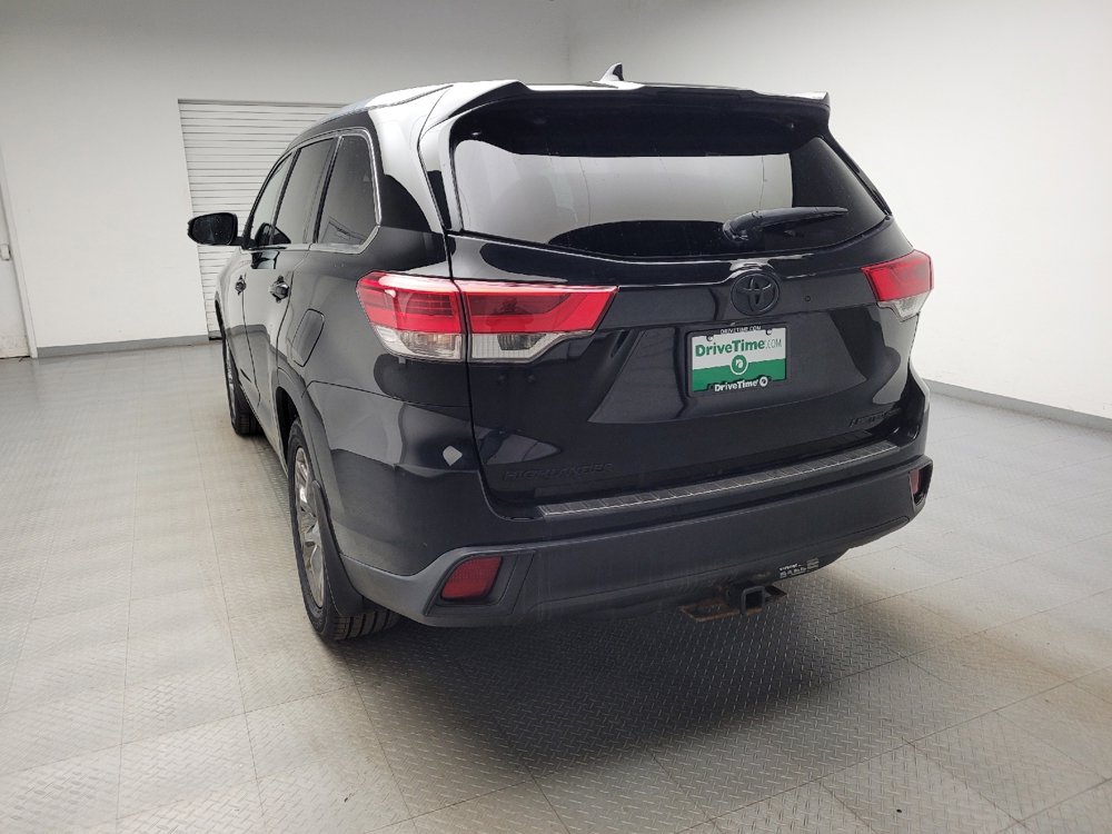 Used 2018 Toyota Highlander Limited Platinum AWD/4WD image 6