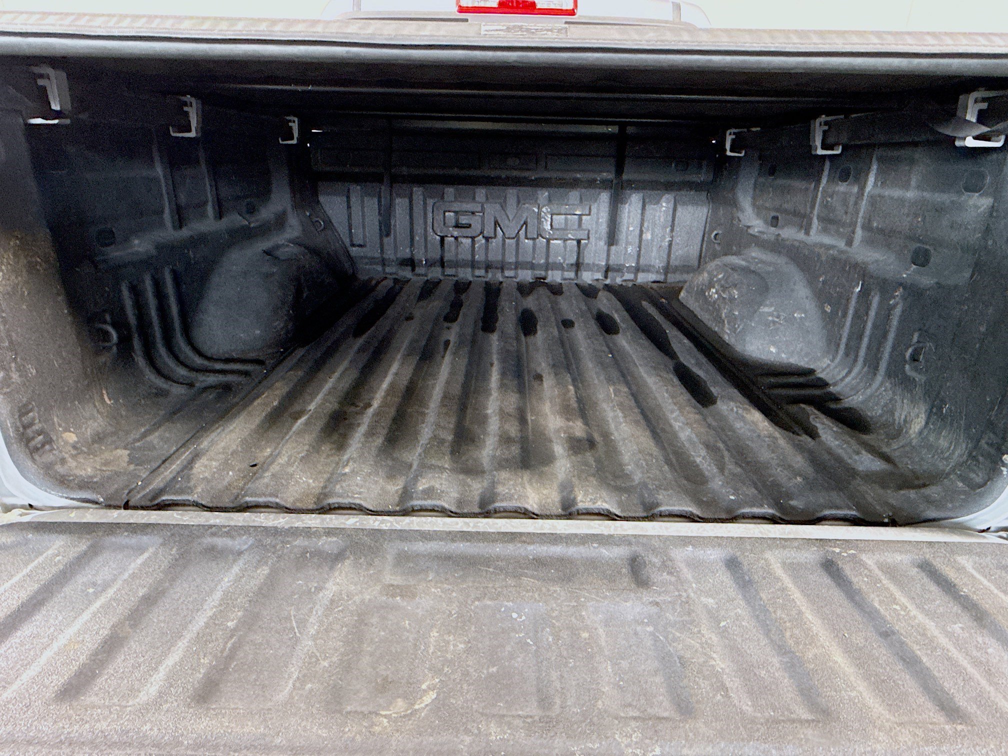 Used 2017 GMC Canyon SLE image 34