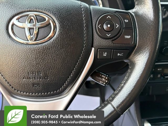 Used 2017 Toyota Corolla SE FWD image 18