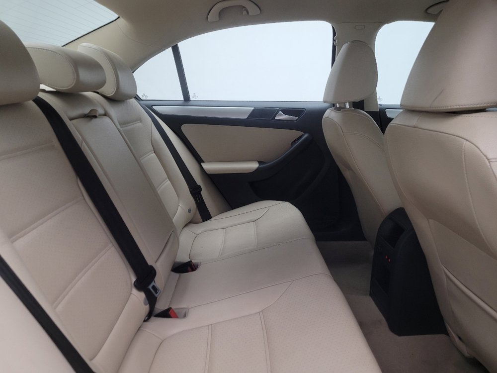 Used 2013 Volkswagen Jetta SE image 19
