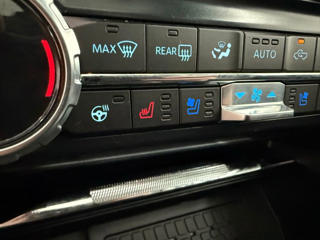 New 2025 Ford F150 Lariat w/ Equipment Group 502A High image 25