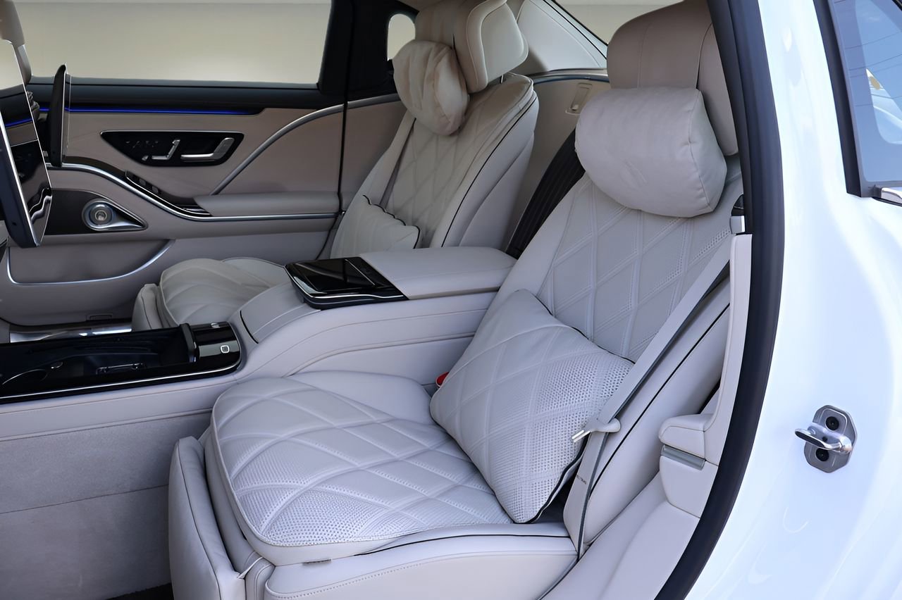 Used 2024 Mercedes-Benz Maybach S 680 4MATIC image 13
