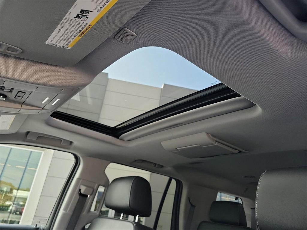 Used 2018 Chevrolet Tahoe Premier image 28