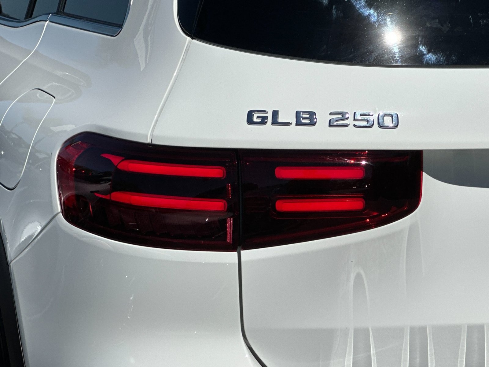 Certified 2026 Mercedes-Benz GLB 250 image 31