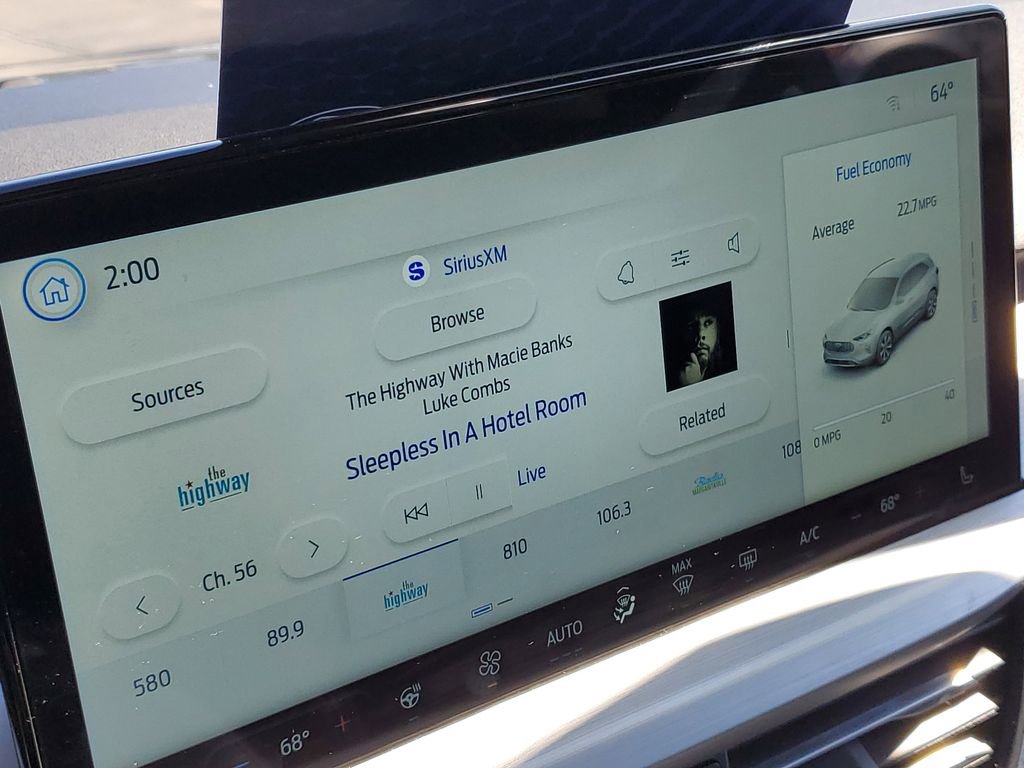 Certified 2025 Ford Escape Platinum image 19