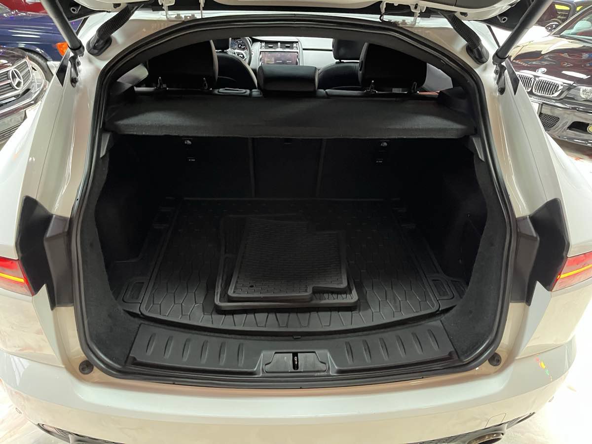 Used 2021 Jaguar E-PACE SE AWD/4WD image 27