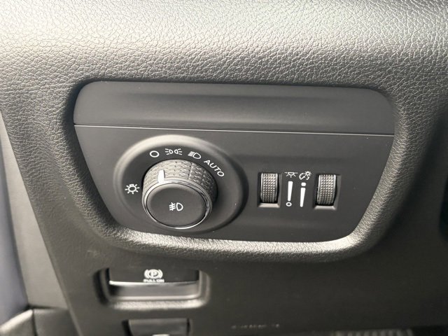 New 2025 Jeep Grand Cherokee Limited image 59