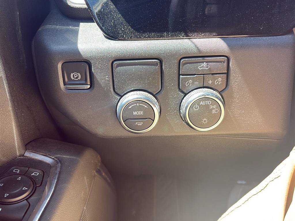Used 2023 GMC Sierra 1500 SLE RWD image 9