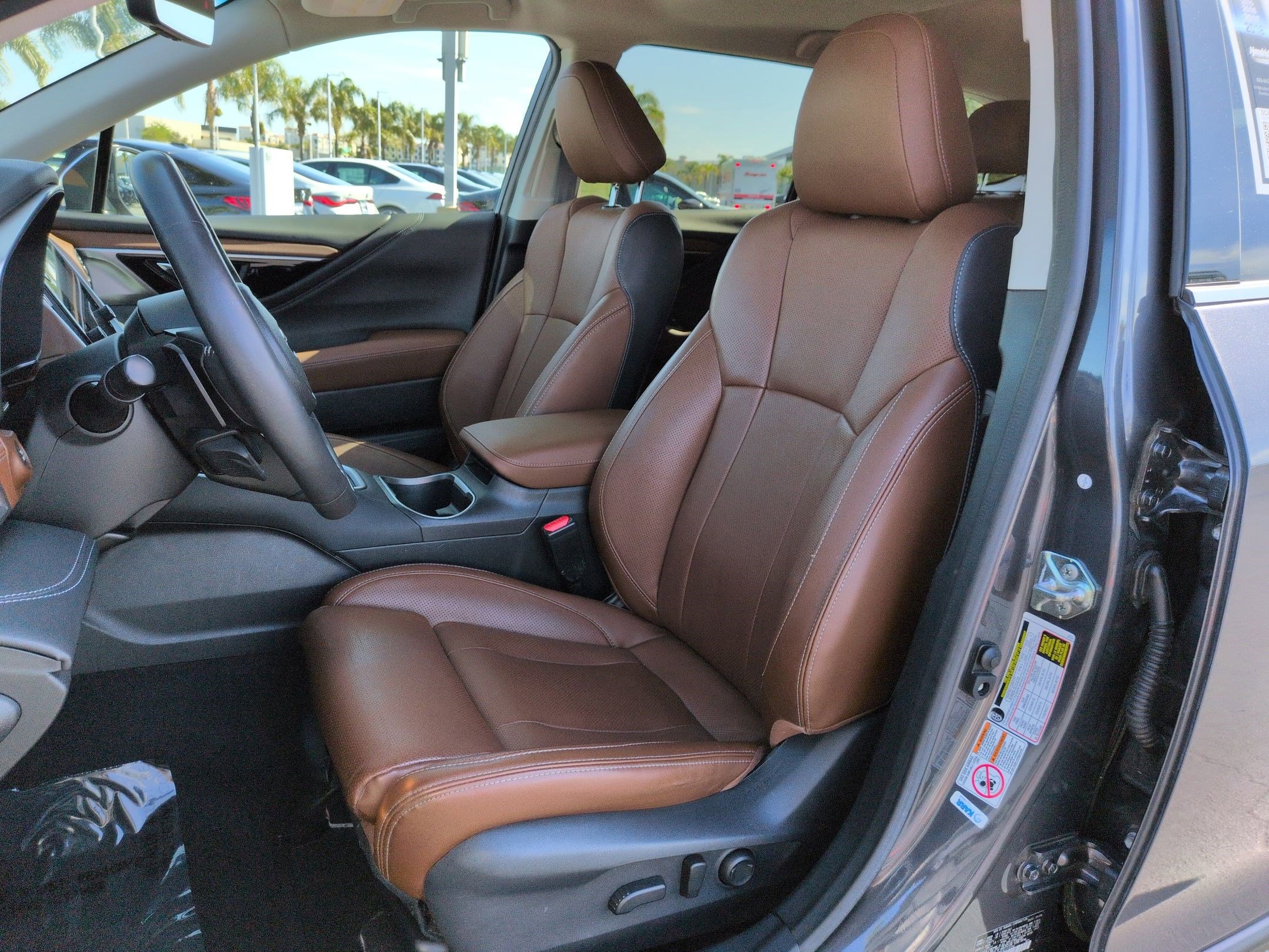 Used 2020 Subaru Outback Touring w/ Popular Package #2 AWD/4WD image 16