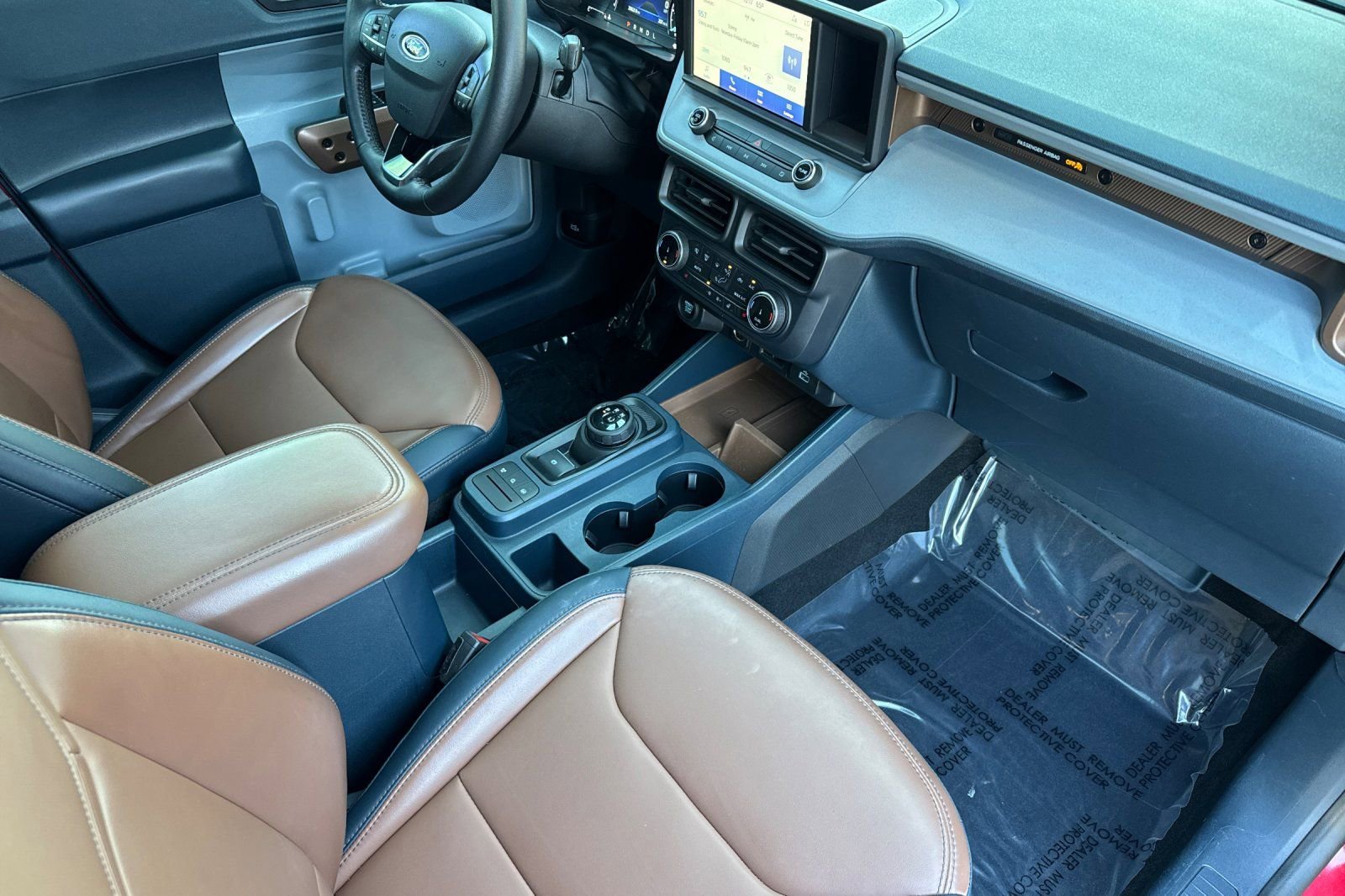 Used 2022 Ford Maverick Lariat w/ Lariat Luxury Package image 16