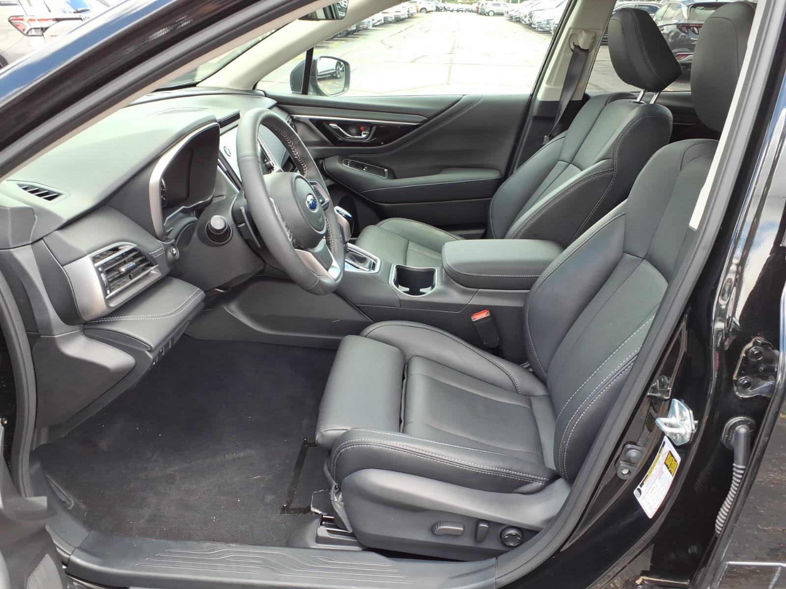 New 2025 Subaru Outback Limited AWD/4WD image 4