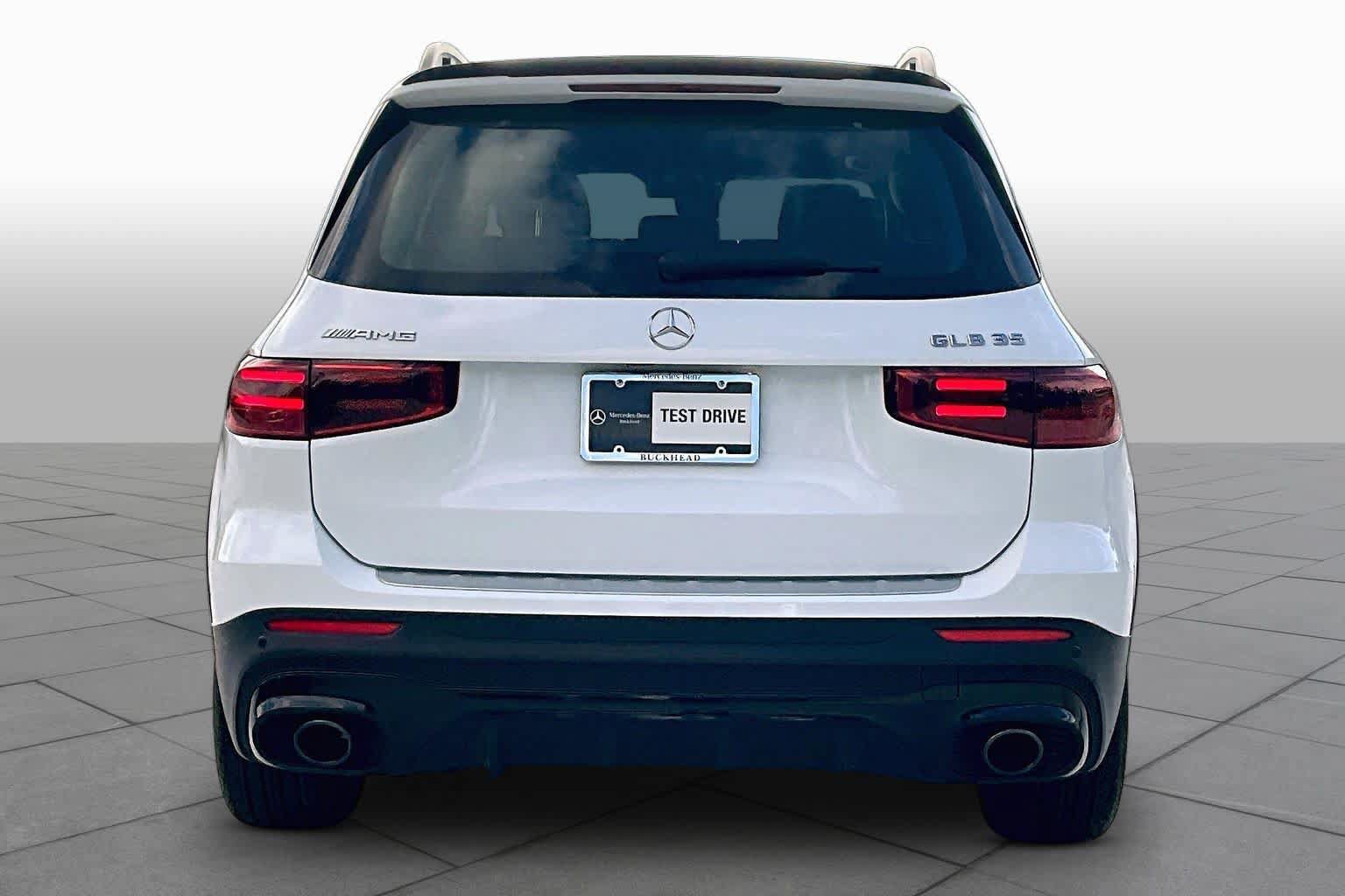 Used 2026 Mercedes-Benz GLB 35 AMG 4MATIC image 5