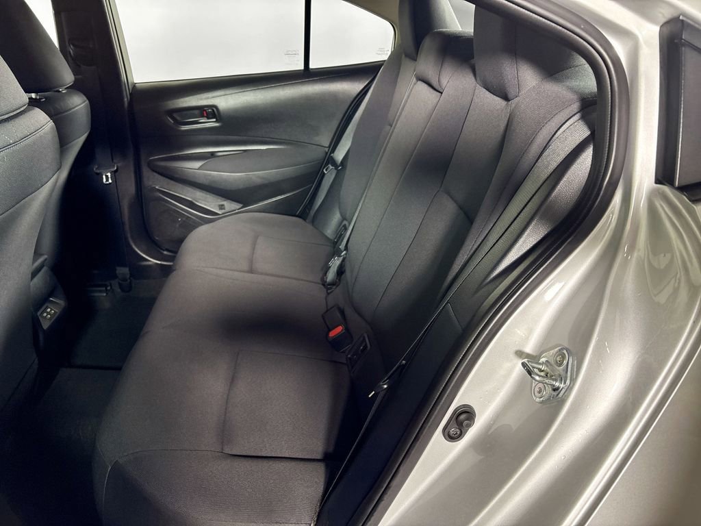 Used 2023 Toyota Corolla LE image 19
