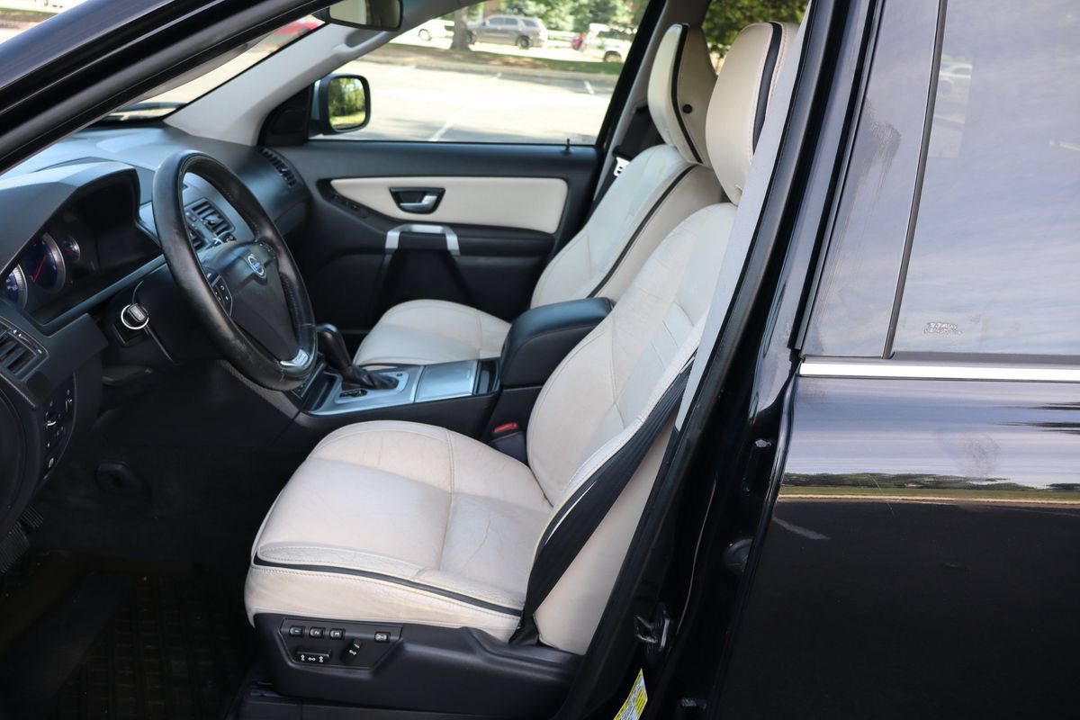 Used 2009 Volvo XC90 V8 R-Design AWD/4WD image 20