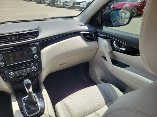 Certified 2022 Nissan Rogue Sport SL image 18