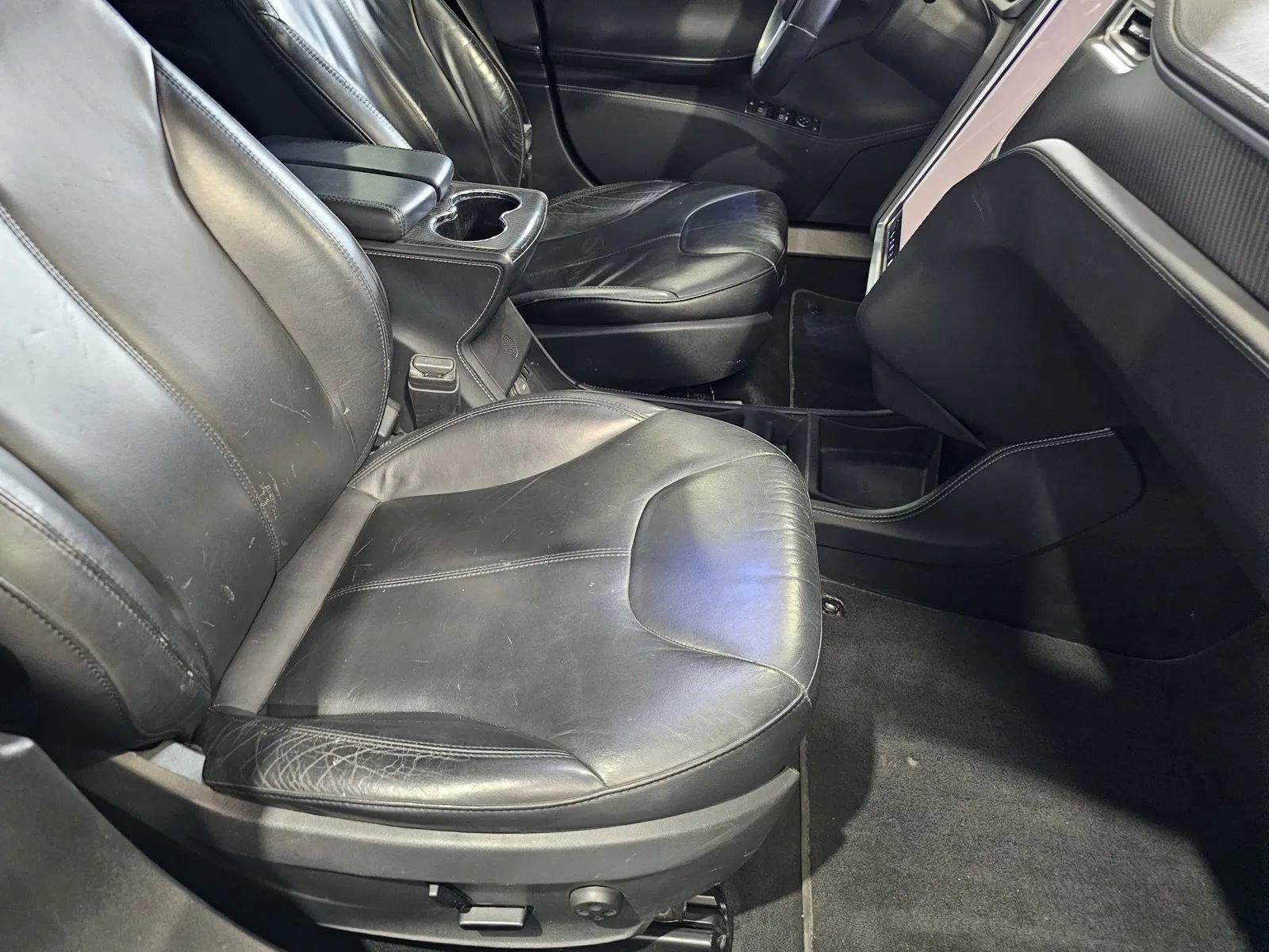 Used 2013 Tesla Model S Performance RWD image 7