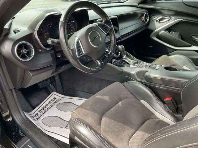 Used 2020 Chevrolet Camaro LT w/ RS Package RWD image 31