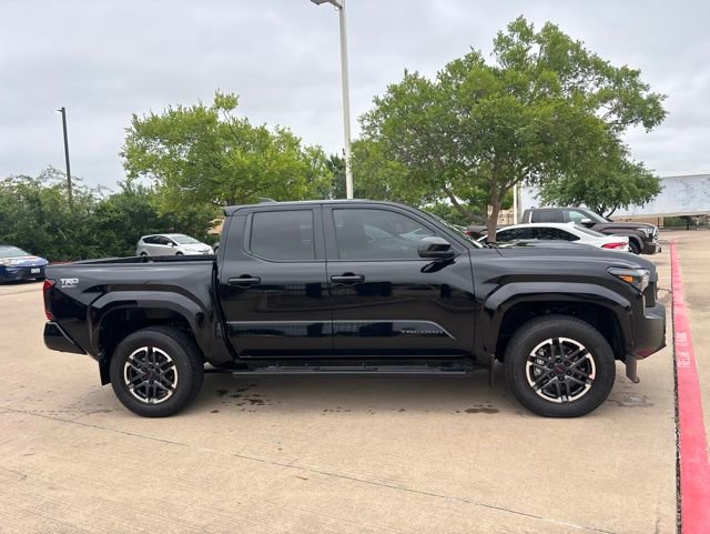Used 2024 Toyota Tacoma TRD Sport RWD image 4