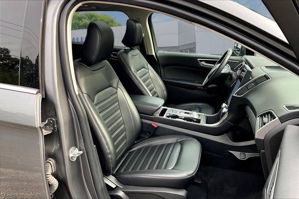 Certified 2024 Ford Edge SEL w/ Convenience Package AWD/4WD image 29