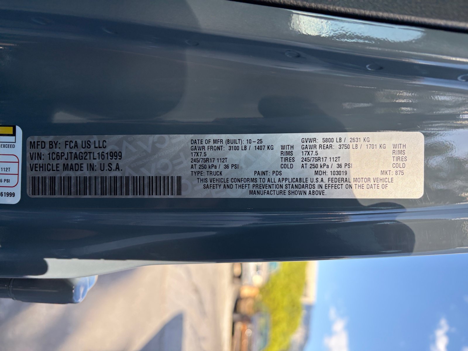 New 2026 Jeep Gladiator Sport AWD/4WD image 32