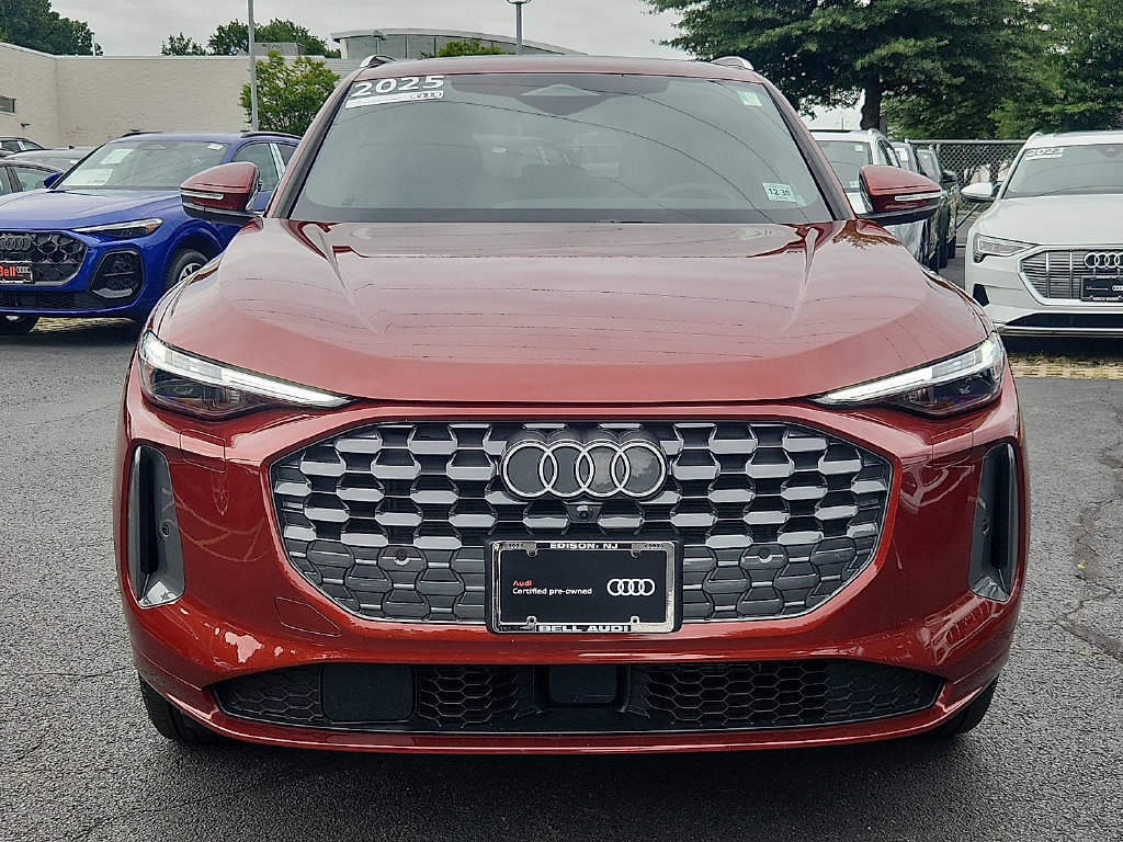 Certified 2025 Audi Q5 Premium w/ Premium Plus AWD/4WD image 8